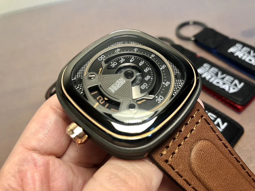 Yedi cuma izle M2B/01 erkekler - Luxury Watch Low Price incelemesi ve fiyatı